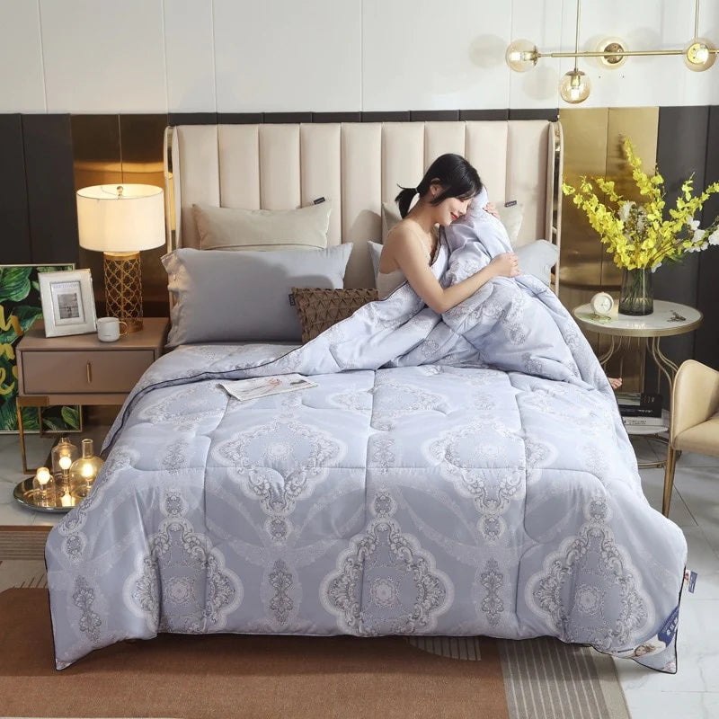 "Top 9 Things To Consider When Buying A Comforter."