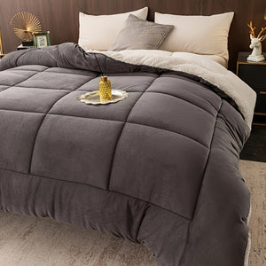 1pc Solid Color Comforter, Thickened Three-layer Warm Comforter With Fluffy Surface For Autumn And Winter, Down Alternative Filling, Warm Comforter, Sherpa Twin/Full/Queen/King Size Bedding