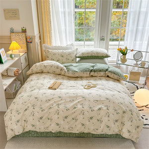 Blossom Comforter Collection