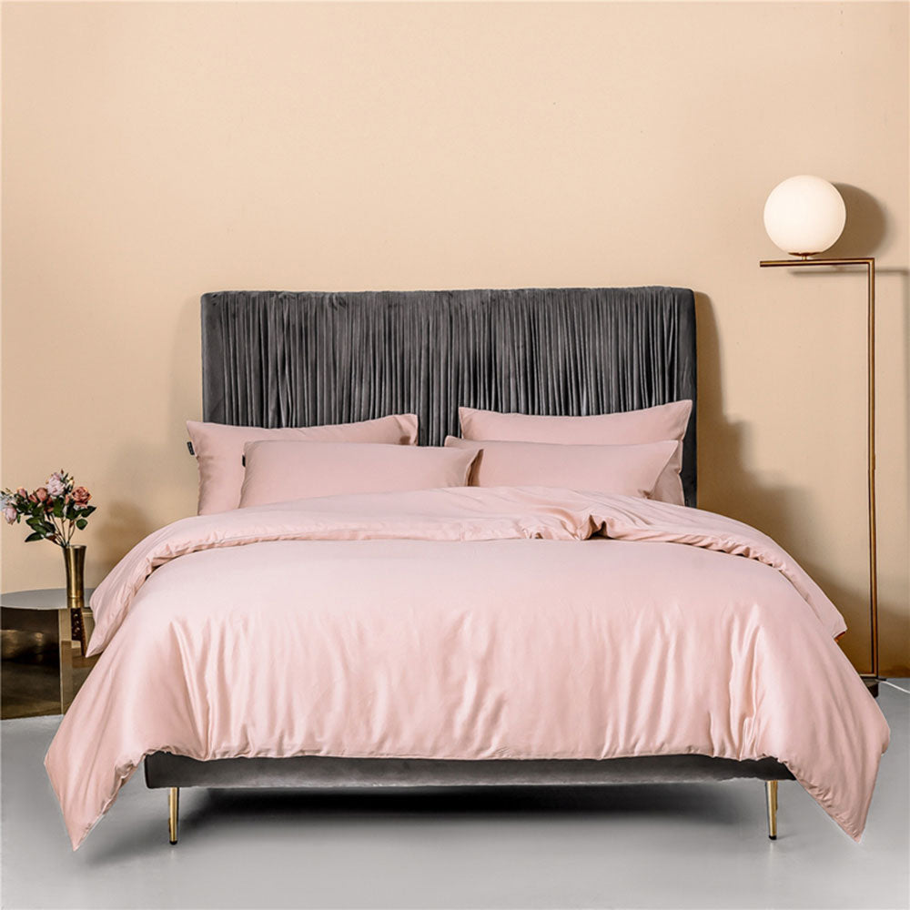Soft Pink Bedding Set